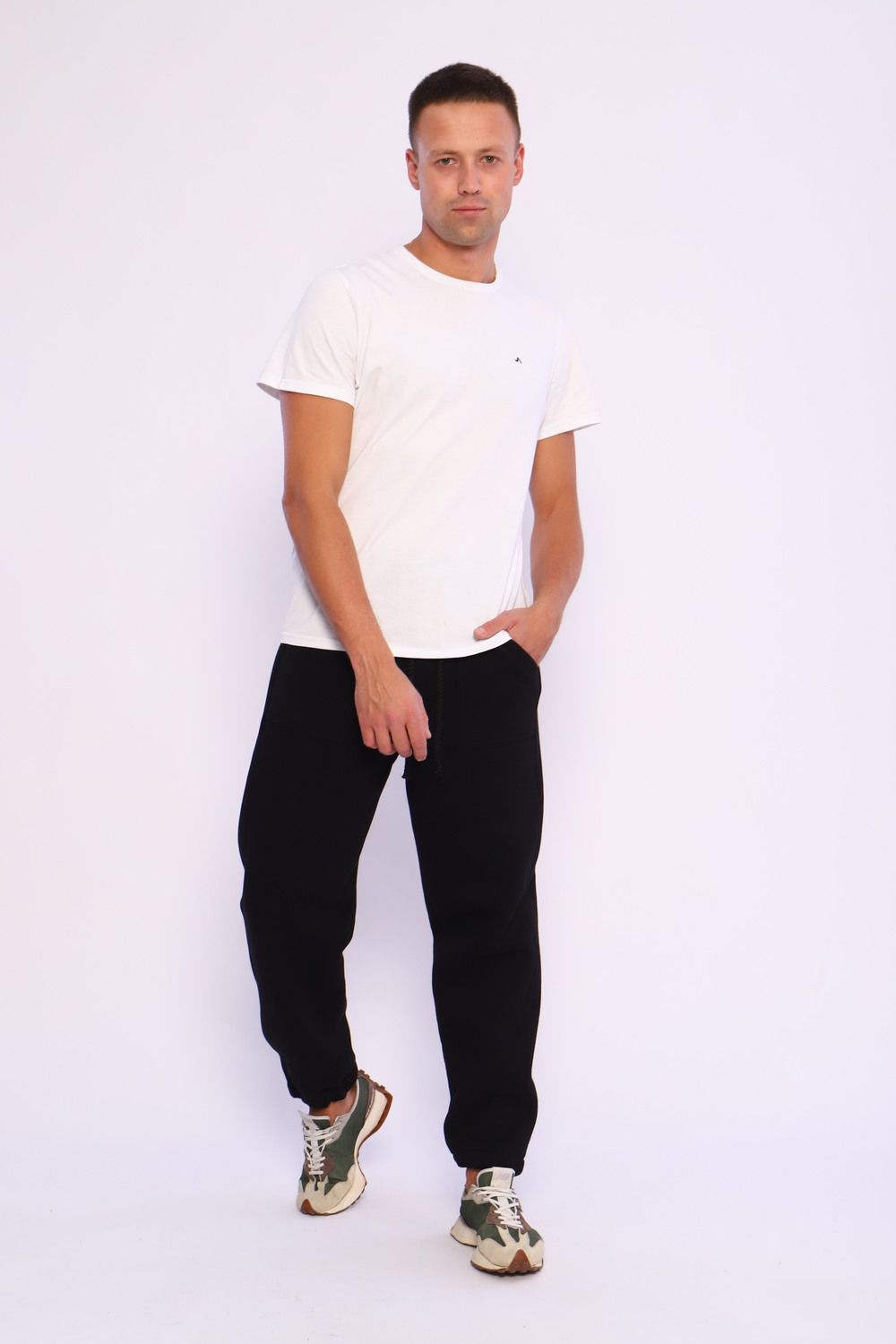 Джоггеры В-107 - черный