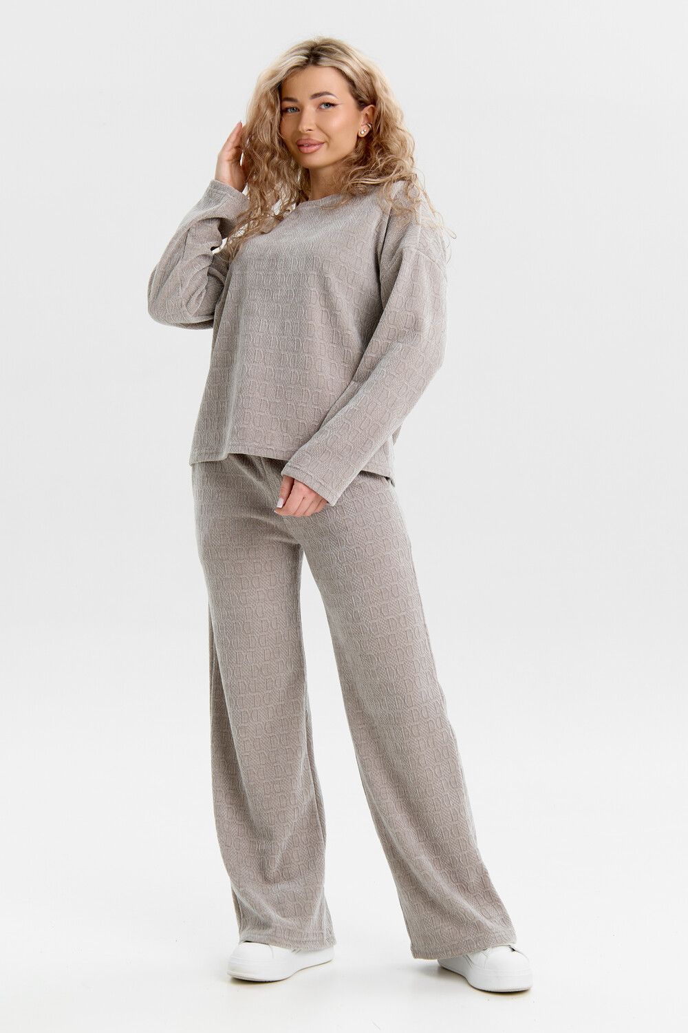 Костюм 37001 - жемчужно-серый