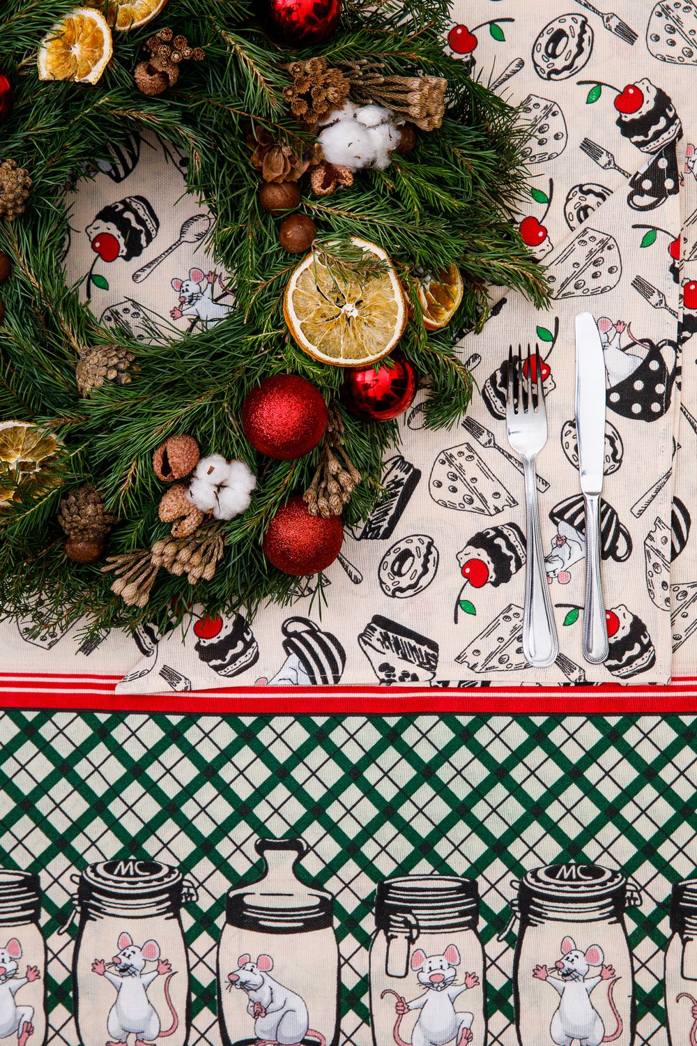 Скатерть Мари Санна Мыши в банках 150х180 - зеленый