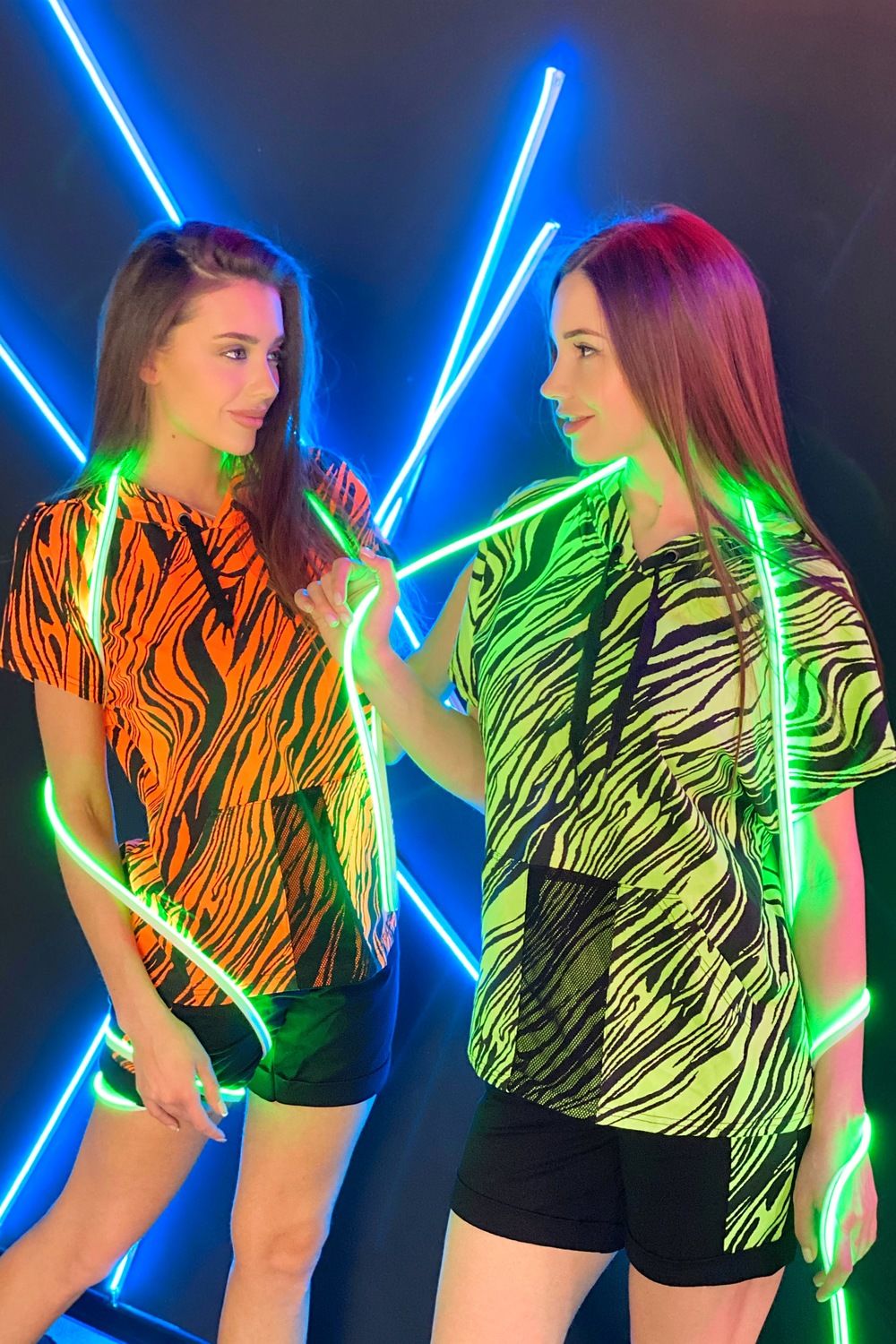 Шорты 8071 - черный+салатовый