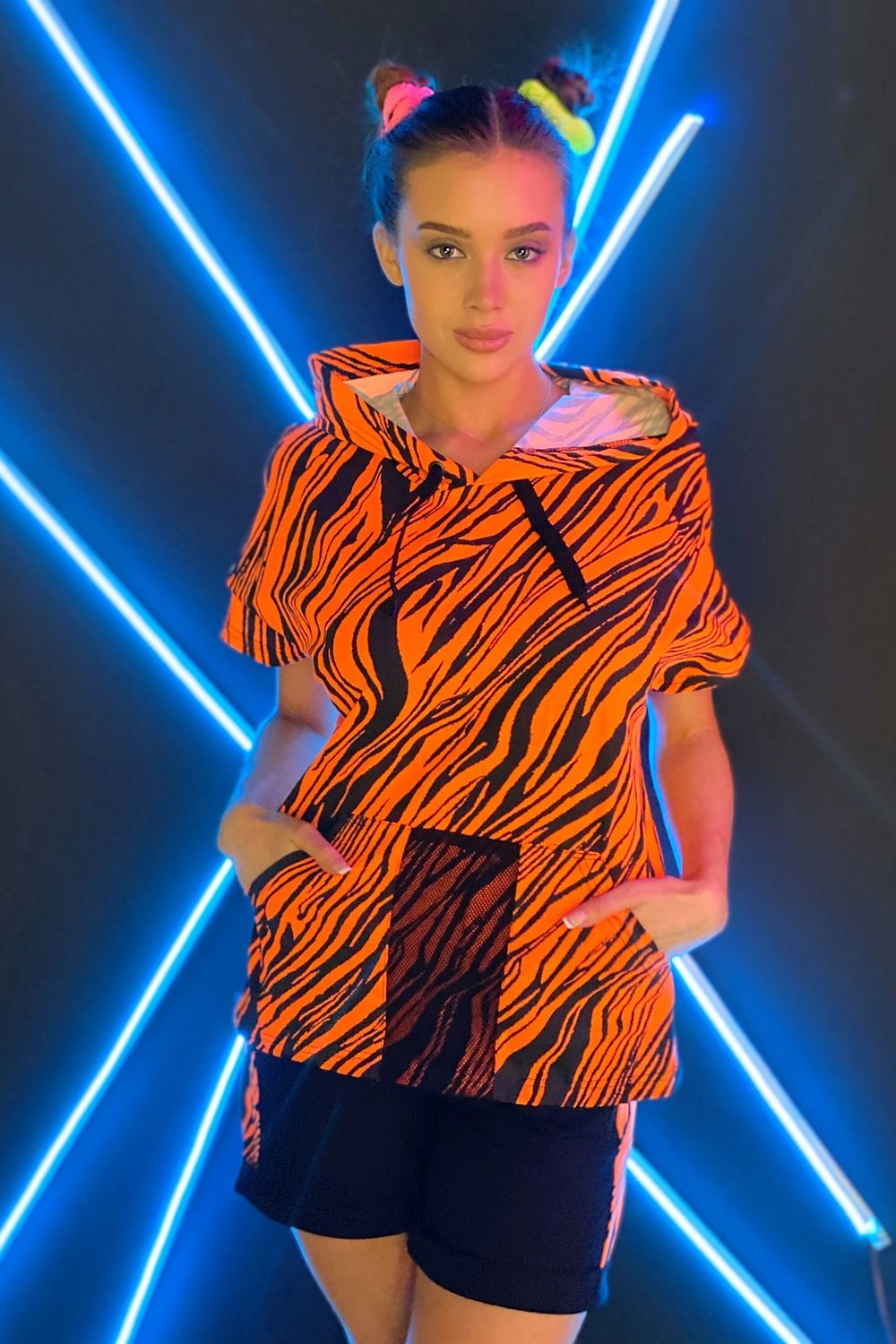 Шорты 8071 - черный+оранжевый