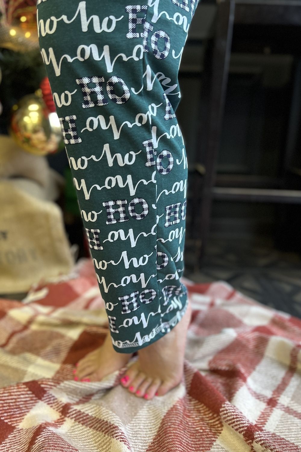 Костюм 9091 - буквы на зеленом