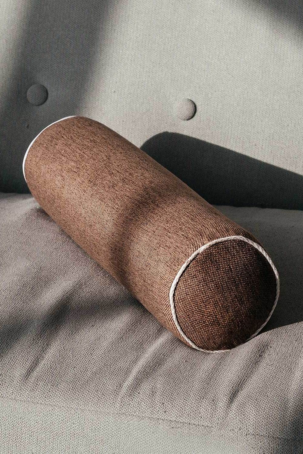 Подушка валик Крафт - бежевый