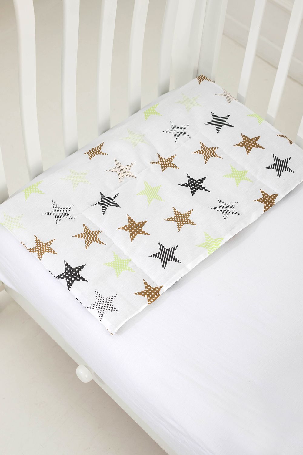 Подушка тонкая 40х60 арт. ПДТ/пэчворг-салатовый