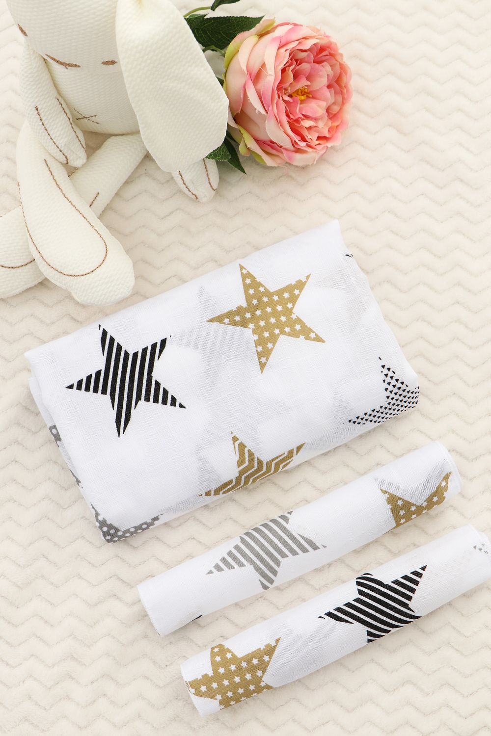 Комплект из муслина пеленка 110х110 и 2 салфетки 23х23 арт. КТ-М/пэчворг - белый