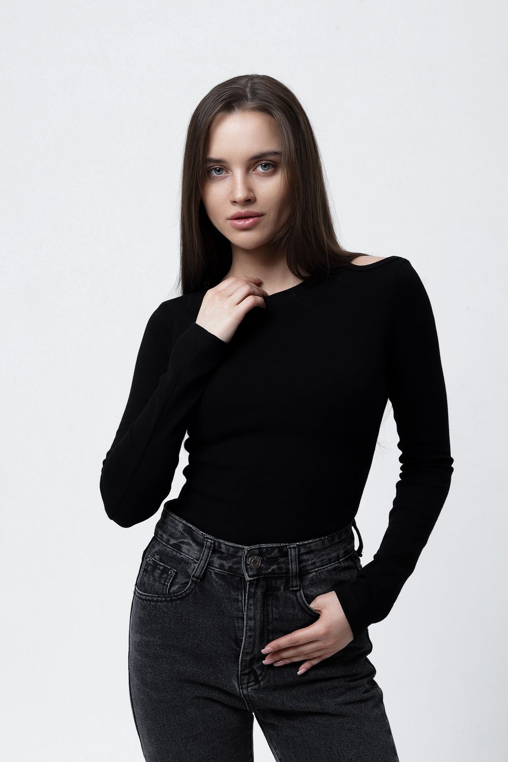 Лонгслив 00008 - черный