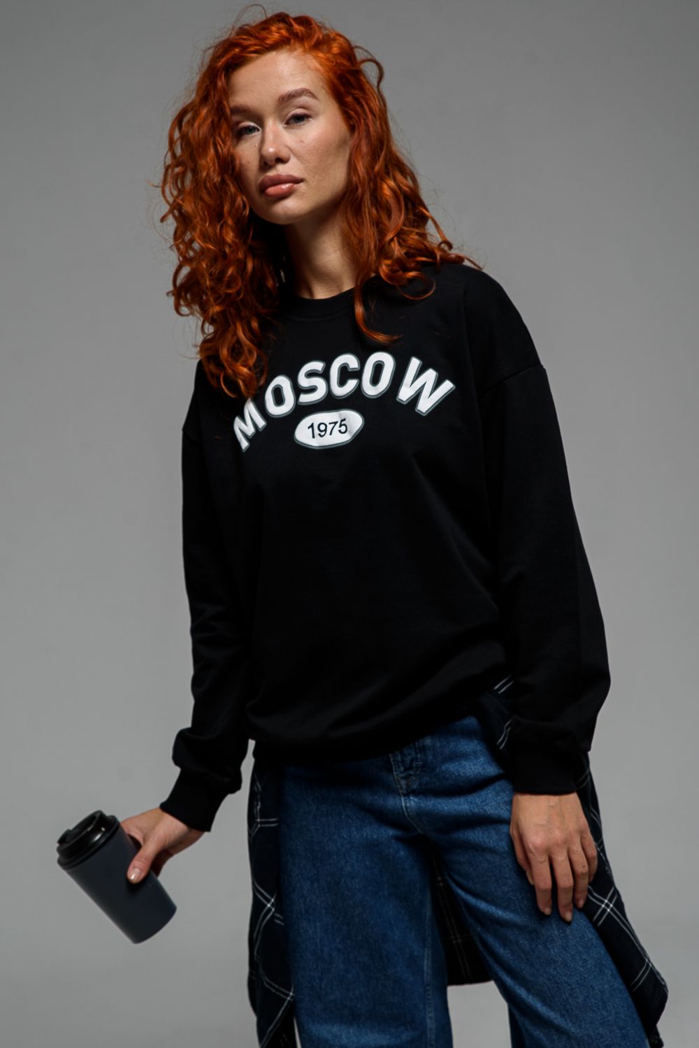 8536 Свитшот базовый женский - черный+Москва