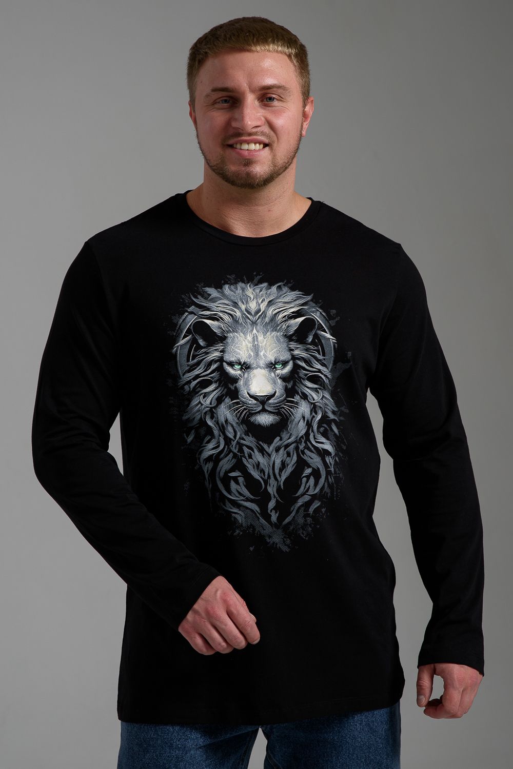 8546 Футболка с длинным рукавом мужская - черный+глаза льва