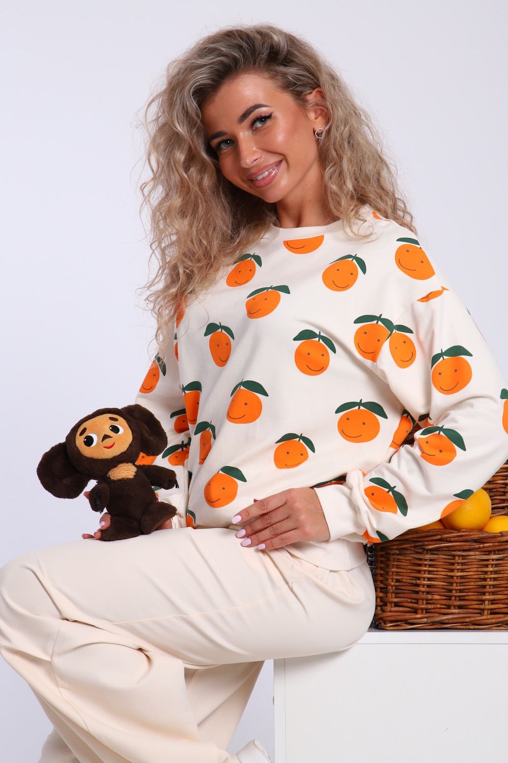 Свитшот женский арт. СФ-03-103 - крем/Апельсины