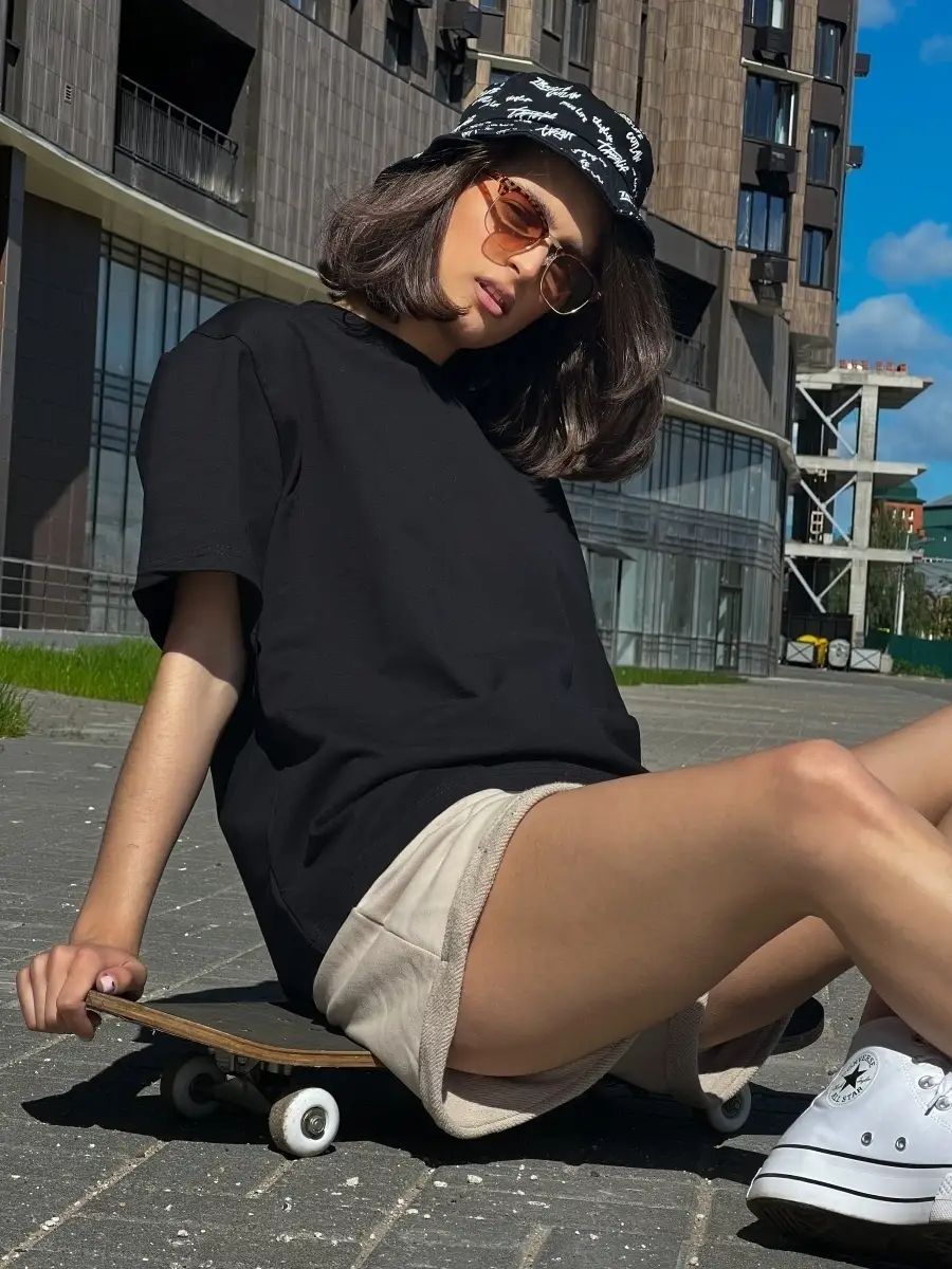 Футболка женская оверсайз Арт. 001 - черный