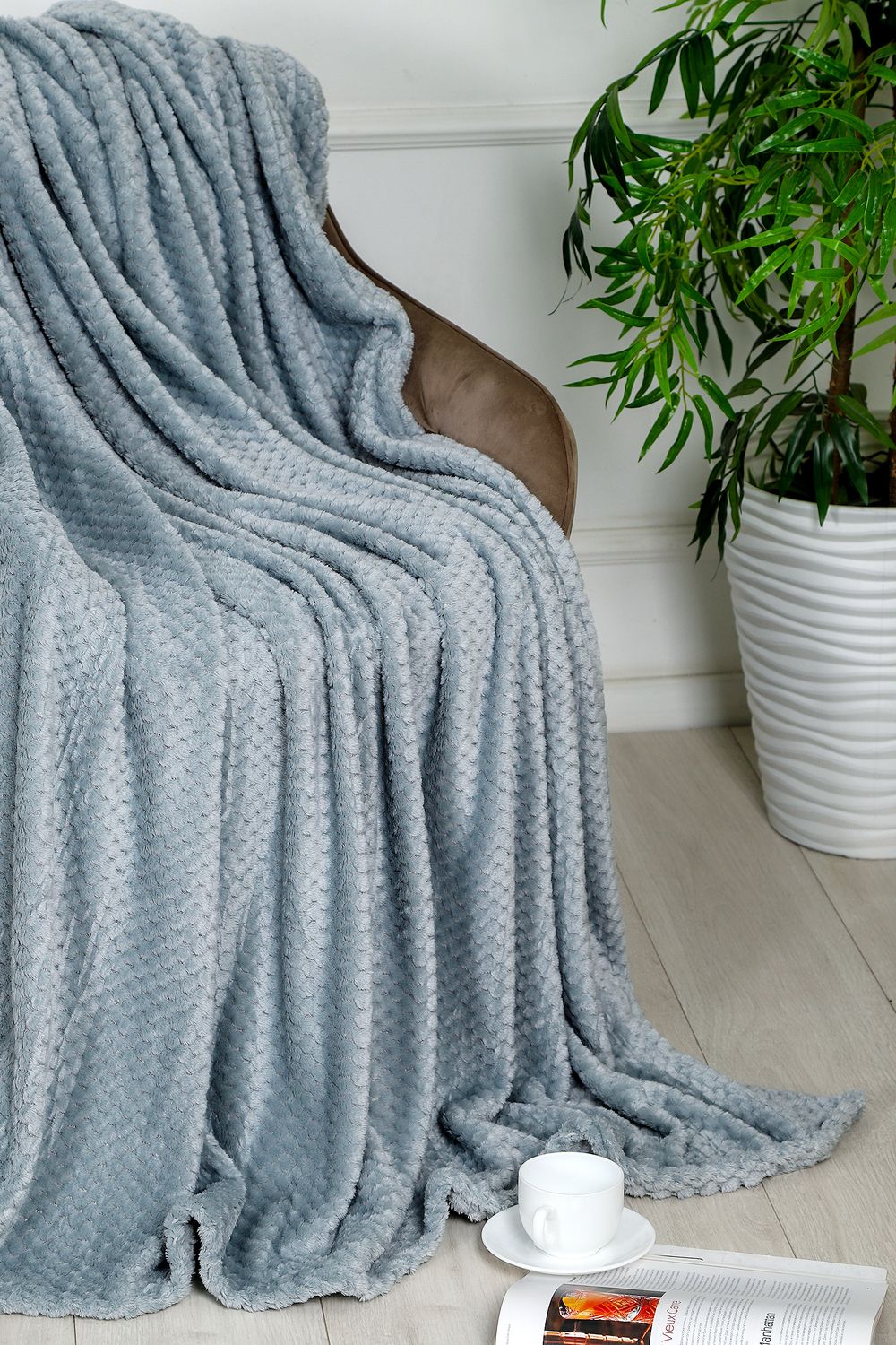 Плед велсофт Bio-Line, мягкий пушистый кубик - графит