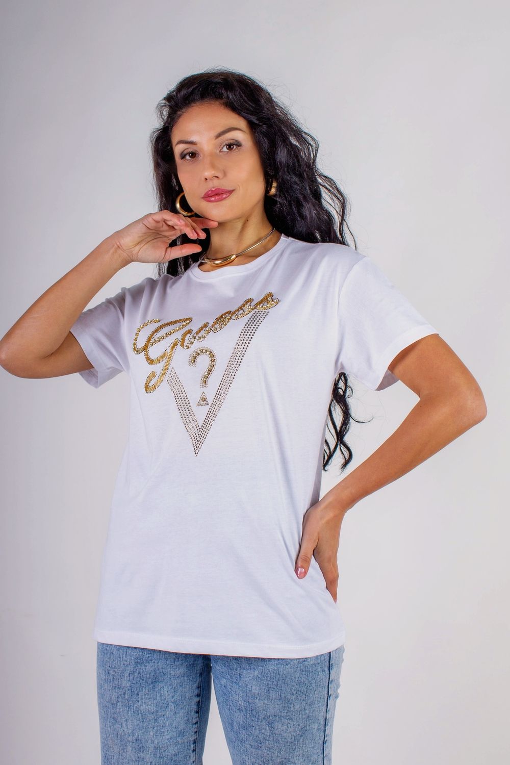 Футболка "Guess" с треугольником стразы, камешки, бусины - белый