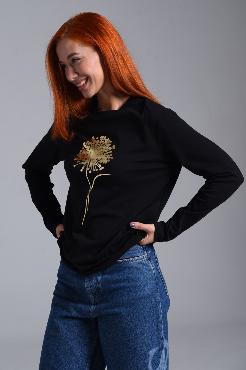 8519/1 Футболка с длинным рукавом женская - черный+одуванчик