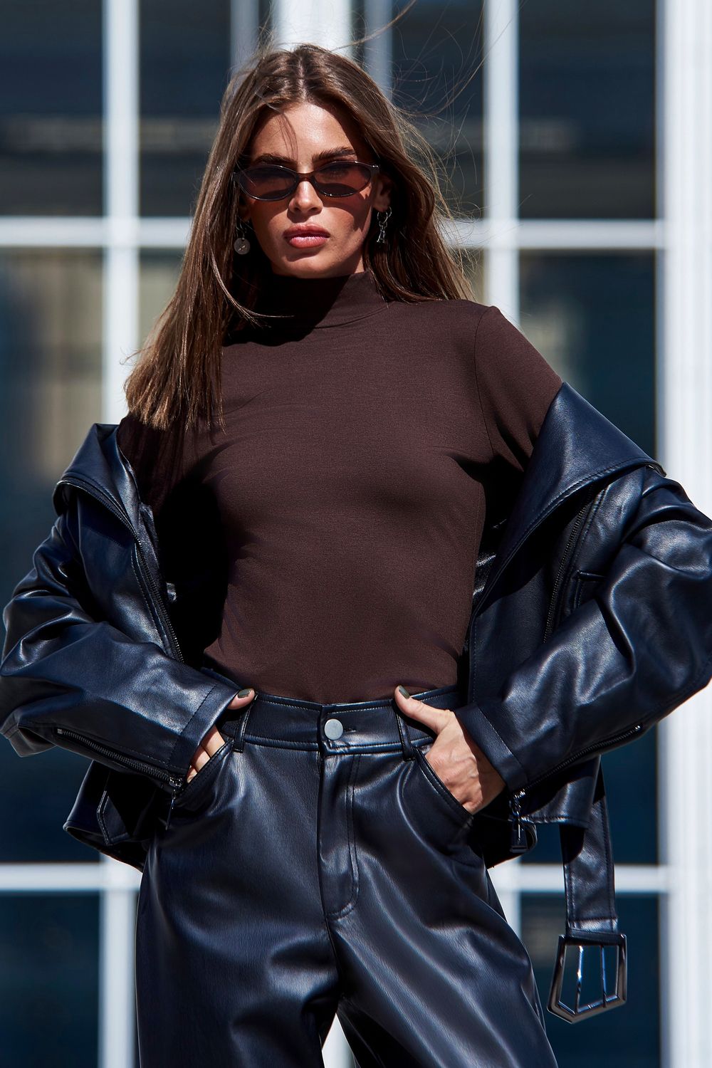 Водолазка полупрозрачная женская - темно-коричневый