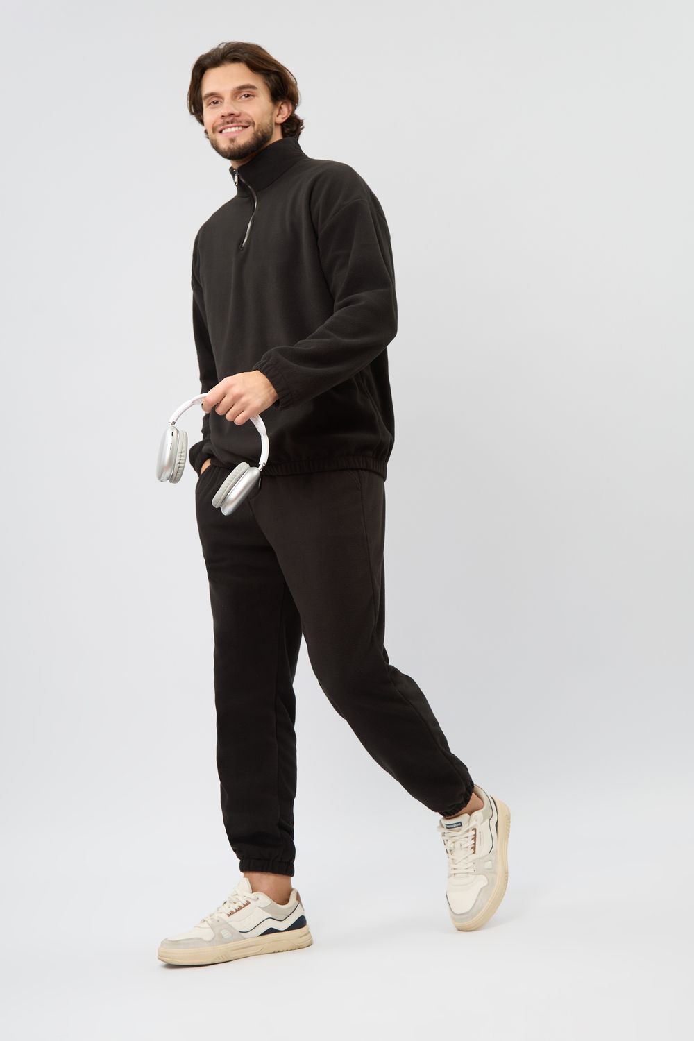 Костюм мужской Страйкер - черный