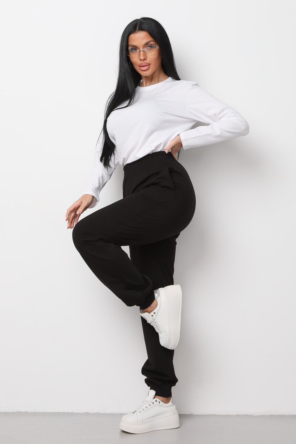 Спортивные штаны джоггеры на резинке СБ01 - черный