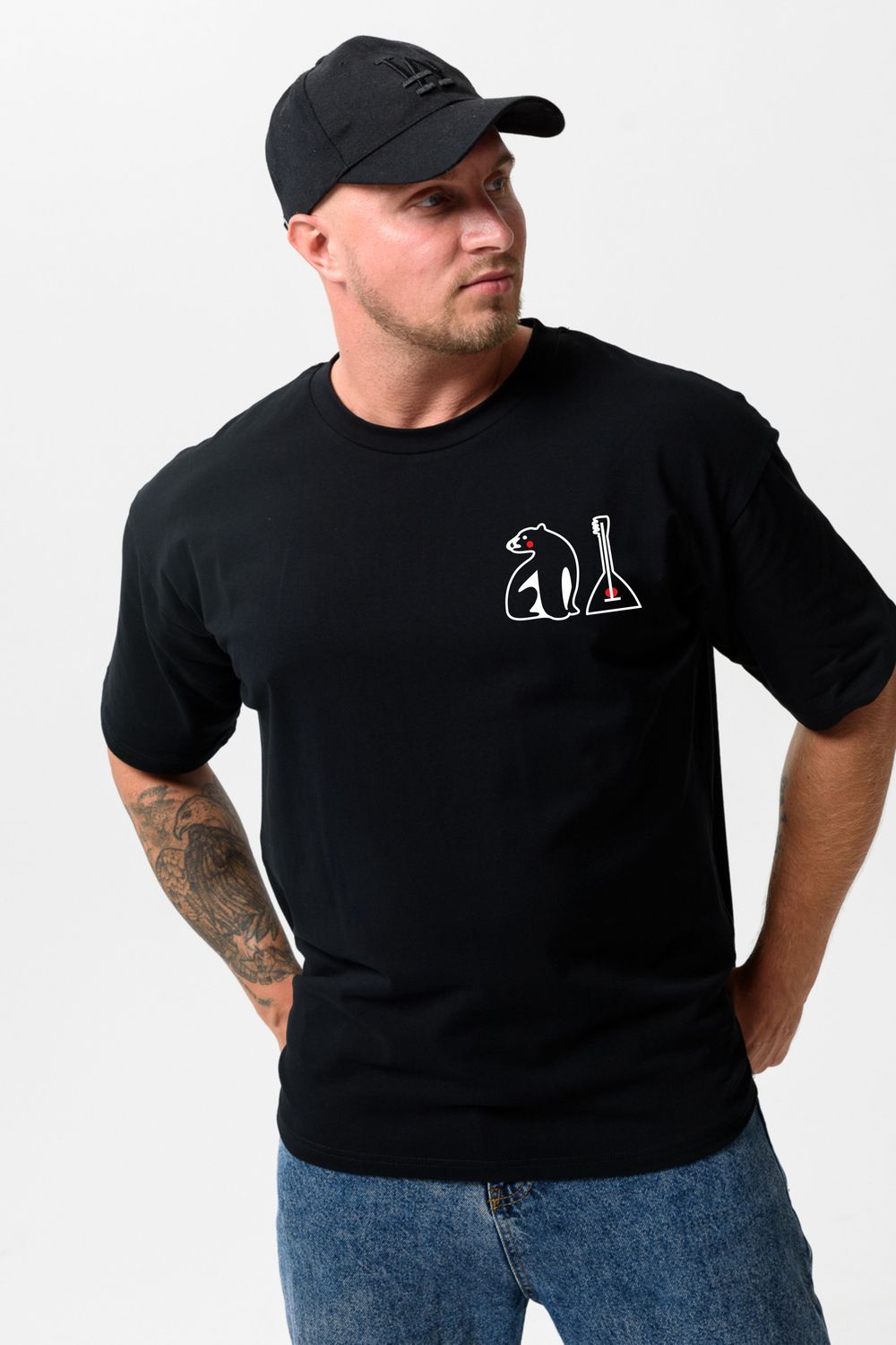 8579 футболка оверсайз мужская - черный+балалайка