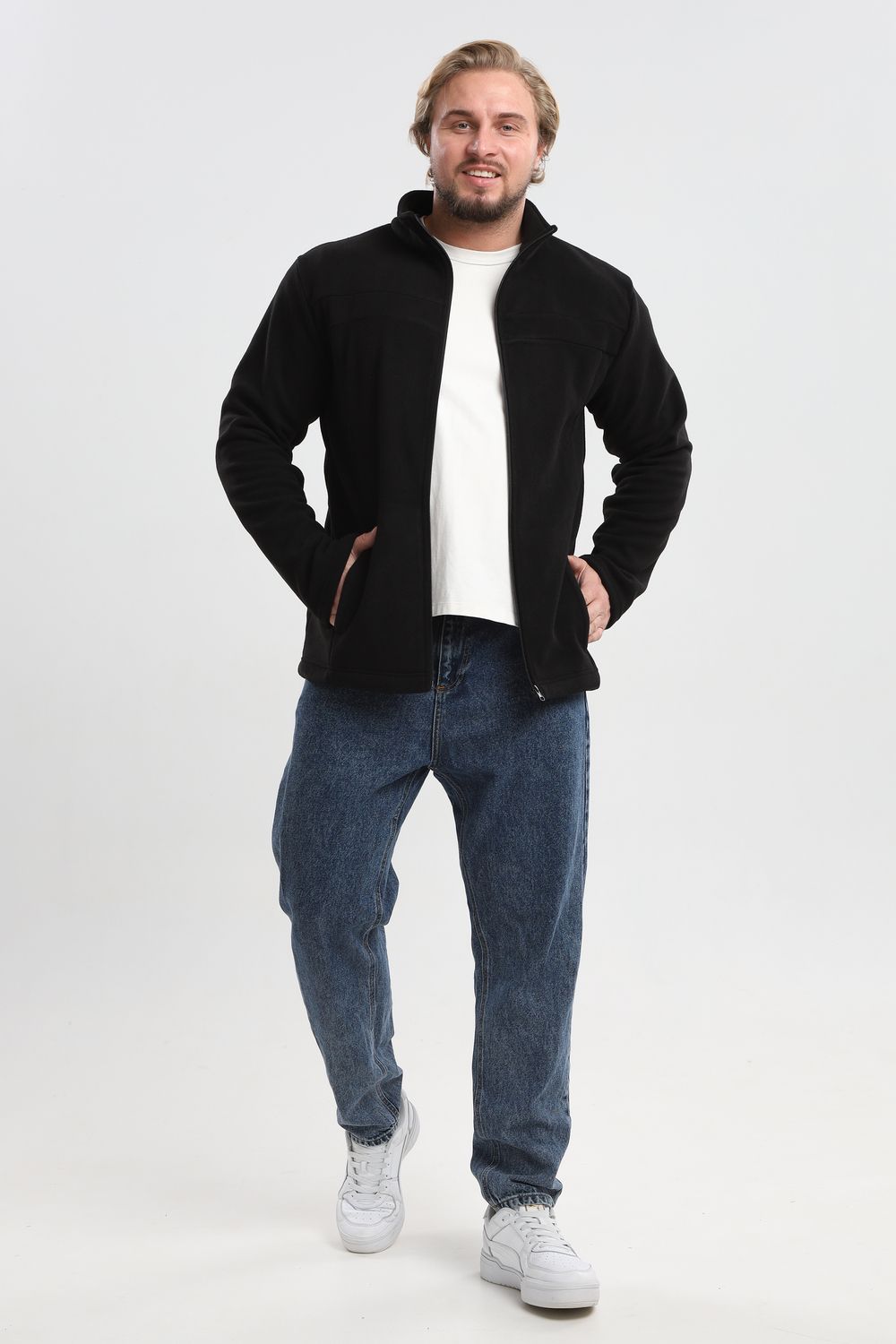 23 Кофта с молнией - черный