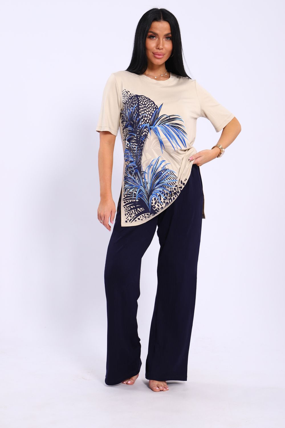 Костюм женский с брюками и футболкой из вискозы 394 - бежевый+синий