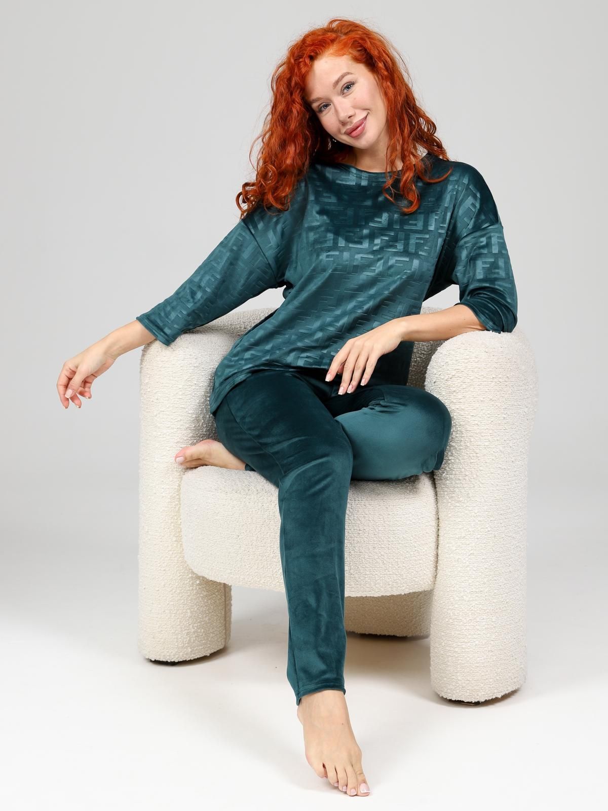 Вениса-Жаккард - костюм изумруд