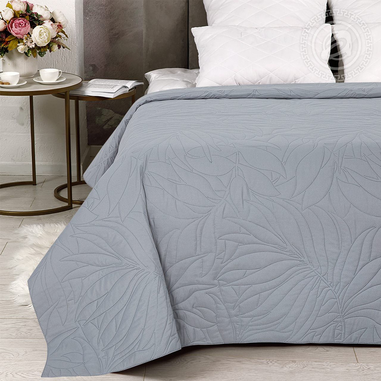 Серебристый 2245