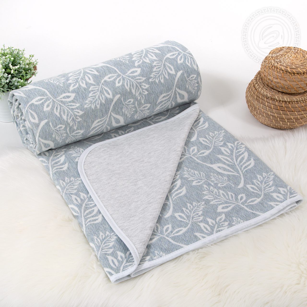 Кружева голубые 2284