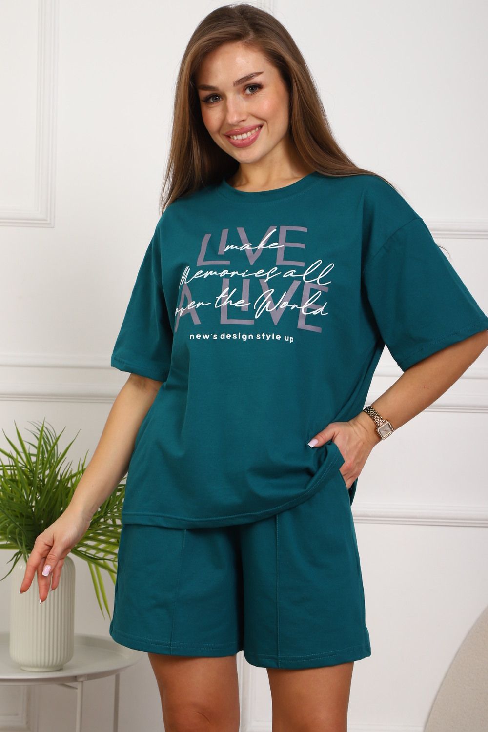 Костюм женский с шортами 20524 - изумрудный