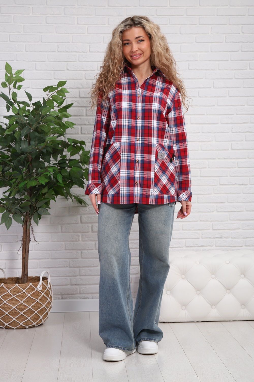 1072 Рубашка женская - красный