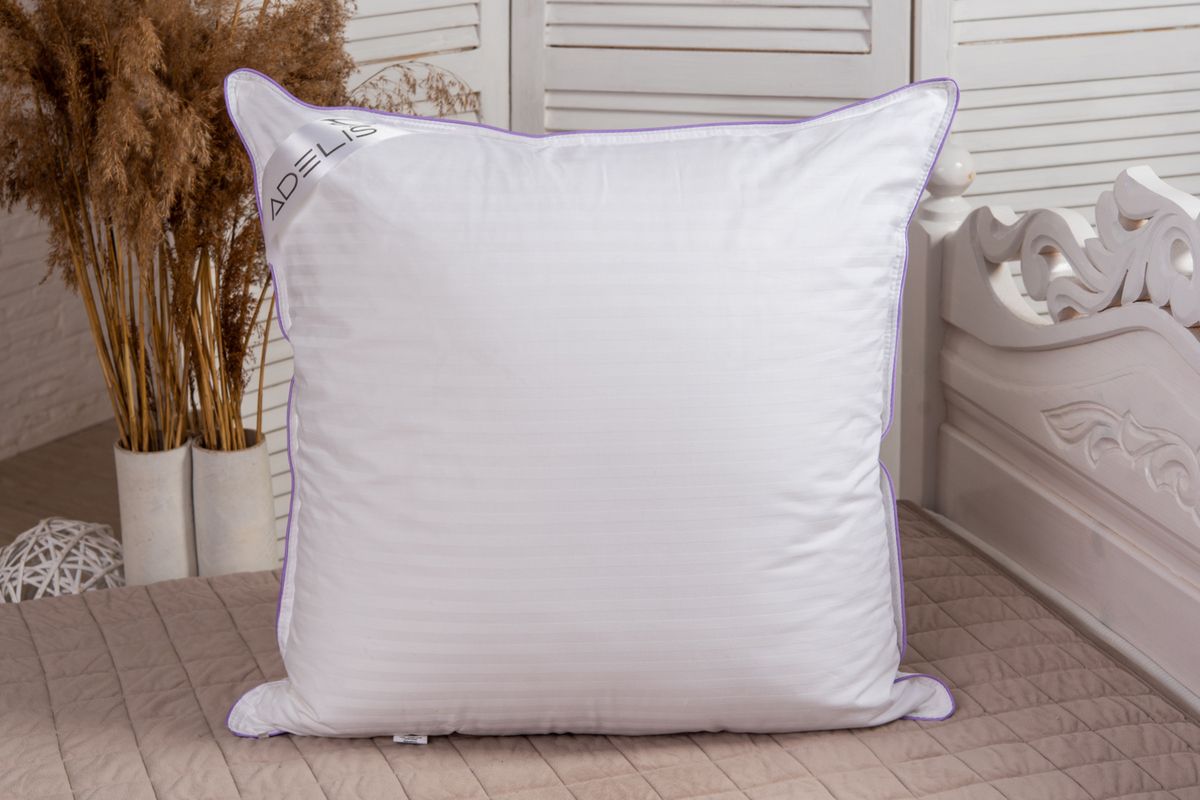 Подушка "Лебяжий пух" страйп-сатин  леб.пух, атл.кант,отстрочка,лента,сумка(Н)