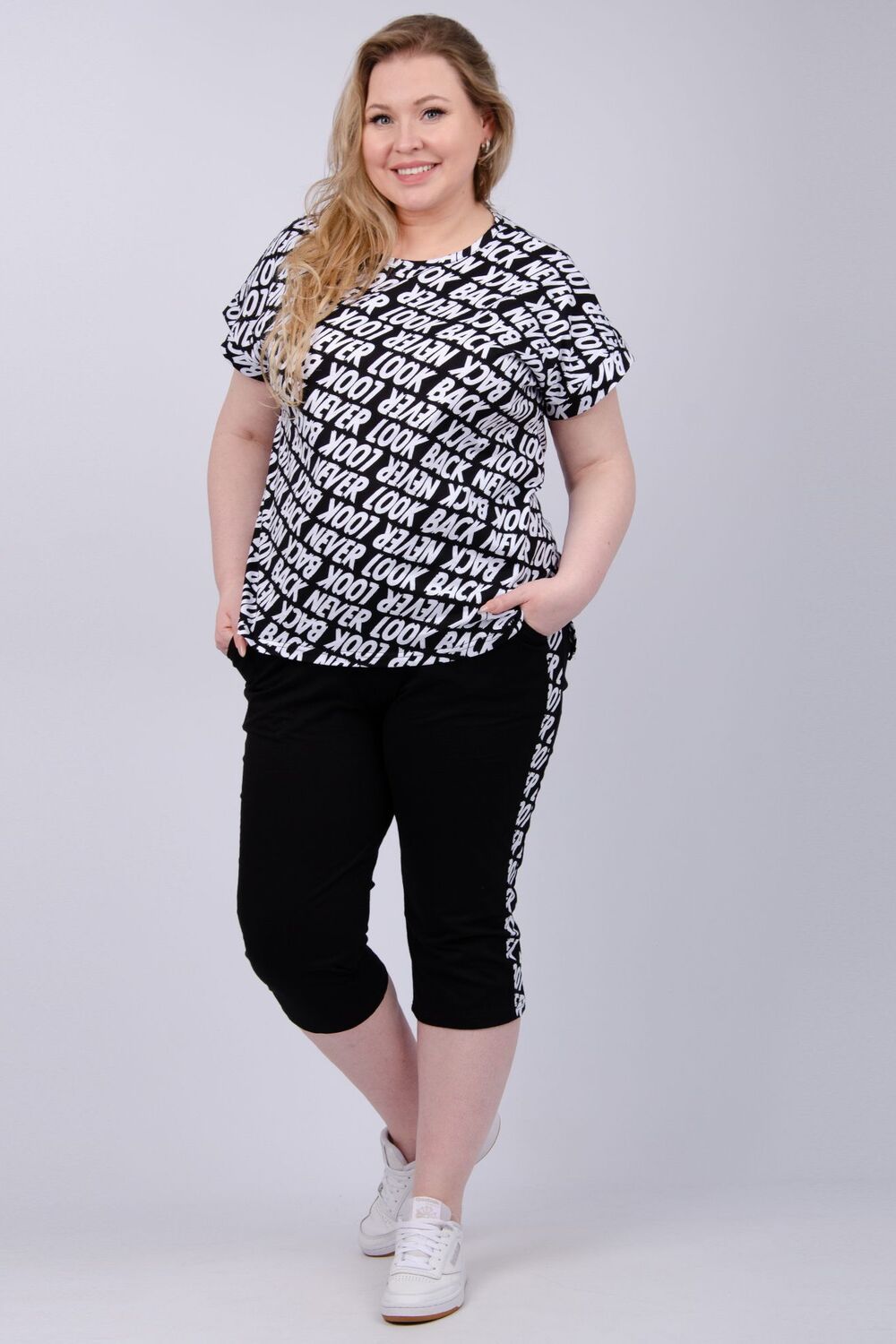 Даниэла костюм женский - неро