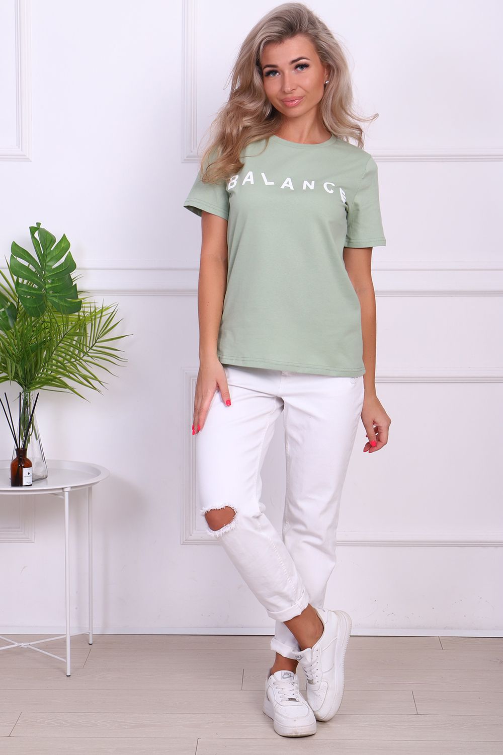 Футболка жен. Баланс - олива