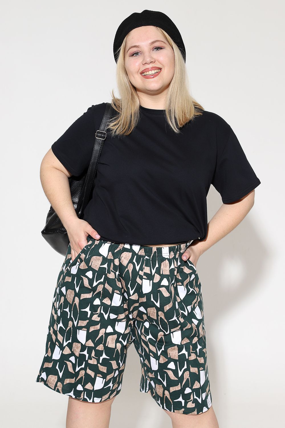 Шорты больших размеров 112 - хаки