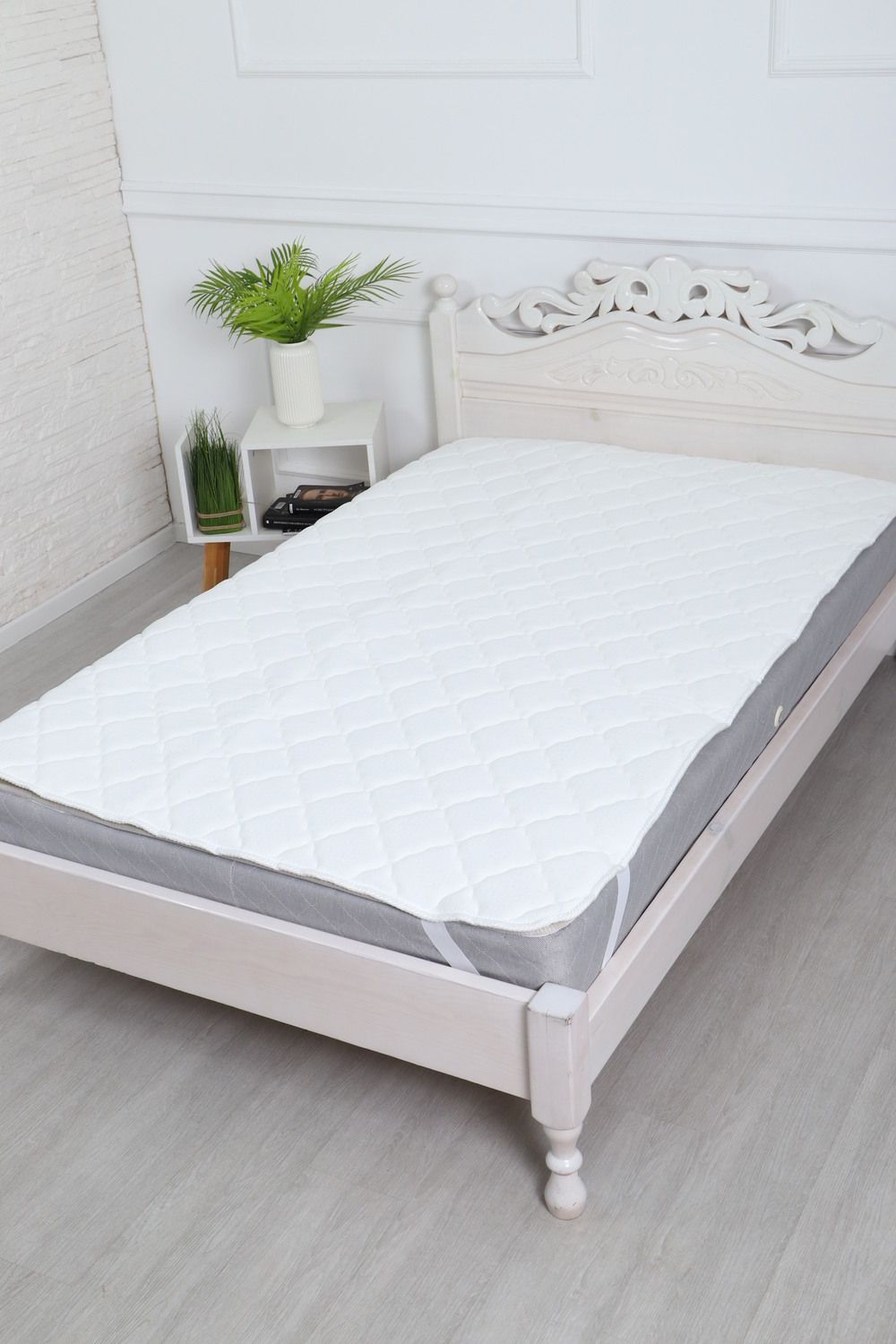 Наматрасник топпер однотосторонний  MOYЁ Comfort